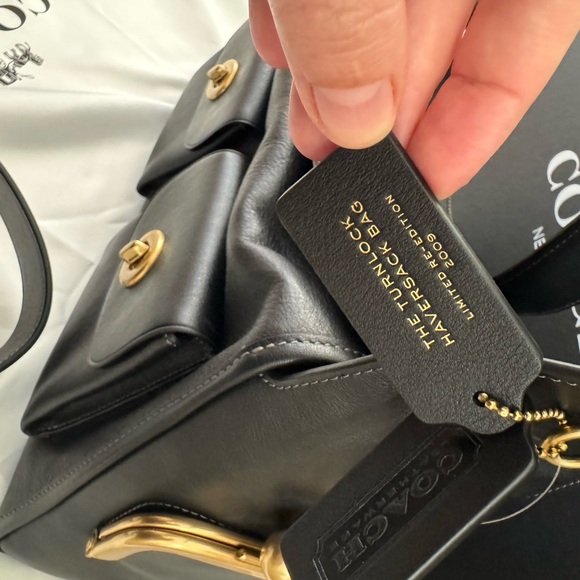 Coach Black Leather Haversack - Picture 5 of 14